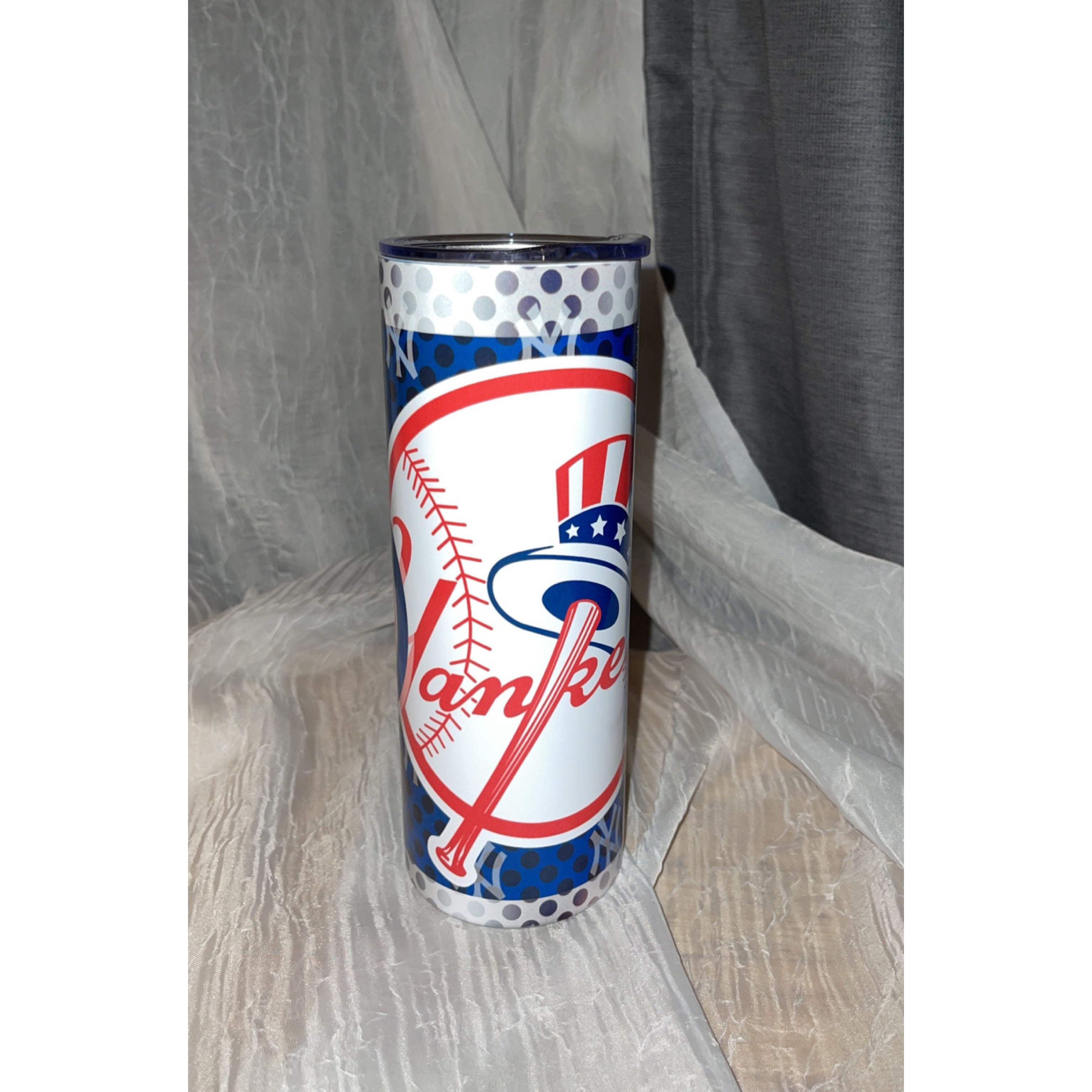 NY Yankees Tumbler – Radiant Sunflower Co.